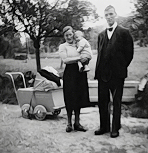 1942_Hofbesichtigung_01